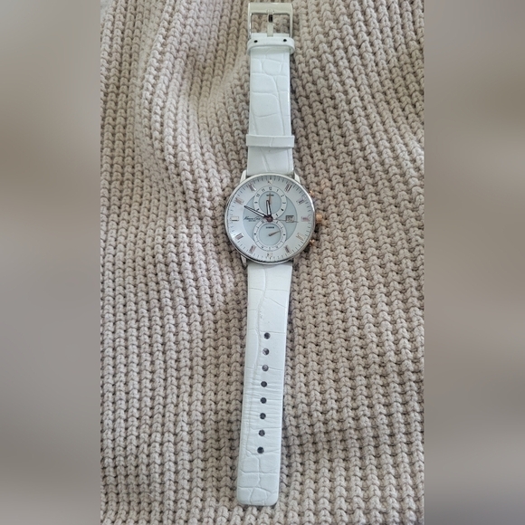 Kenneth Cole Classic Silver Dial Watch - Picture 1 of 8